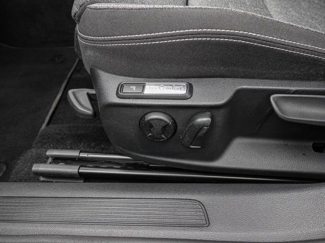 Volkswagen Passat 1.5 TSI Business DSG Variant