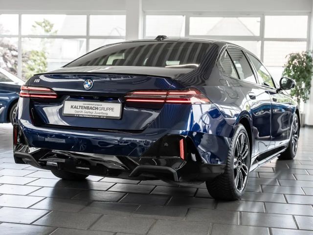 BMW i5 M-Sport Sedan eDrive40