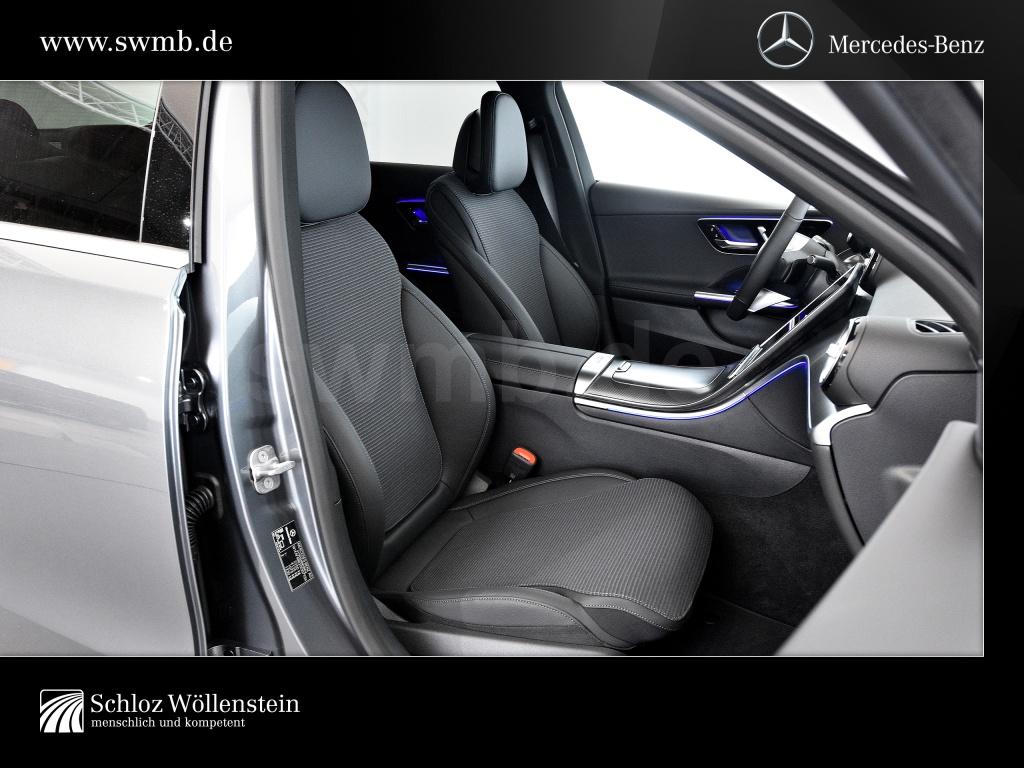 Mercedes-Benz C 180 AVANTGARDE Sedan