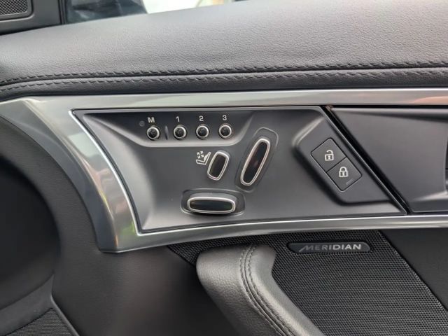 Jaguar F-Type AWD Coupe R-Dynamic