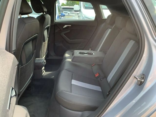 Audi A3 30 TFSI Sedan Sportback