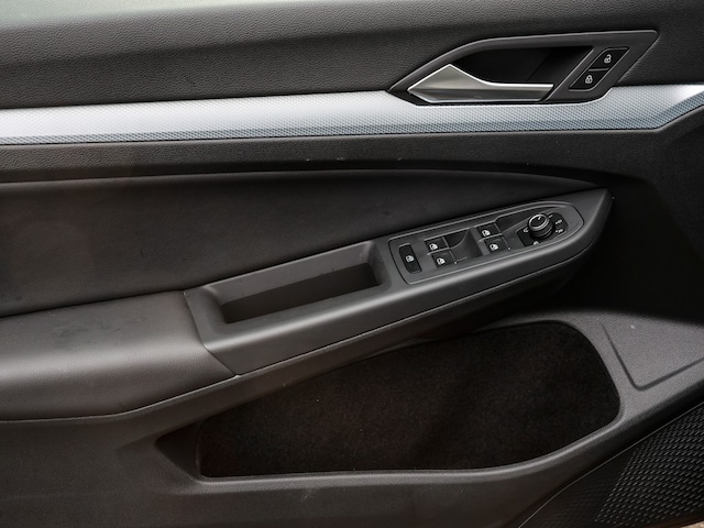 Volkswagen Golf 1.5 eTSI DSG Golf VIII