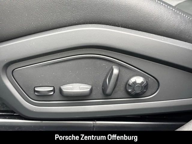 Porsche Taycan 4S Cross Turismo