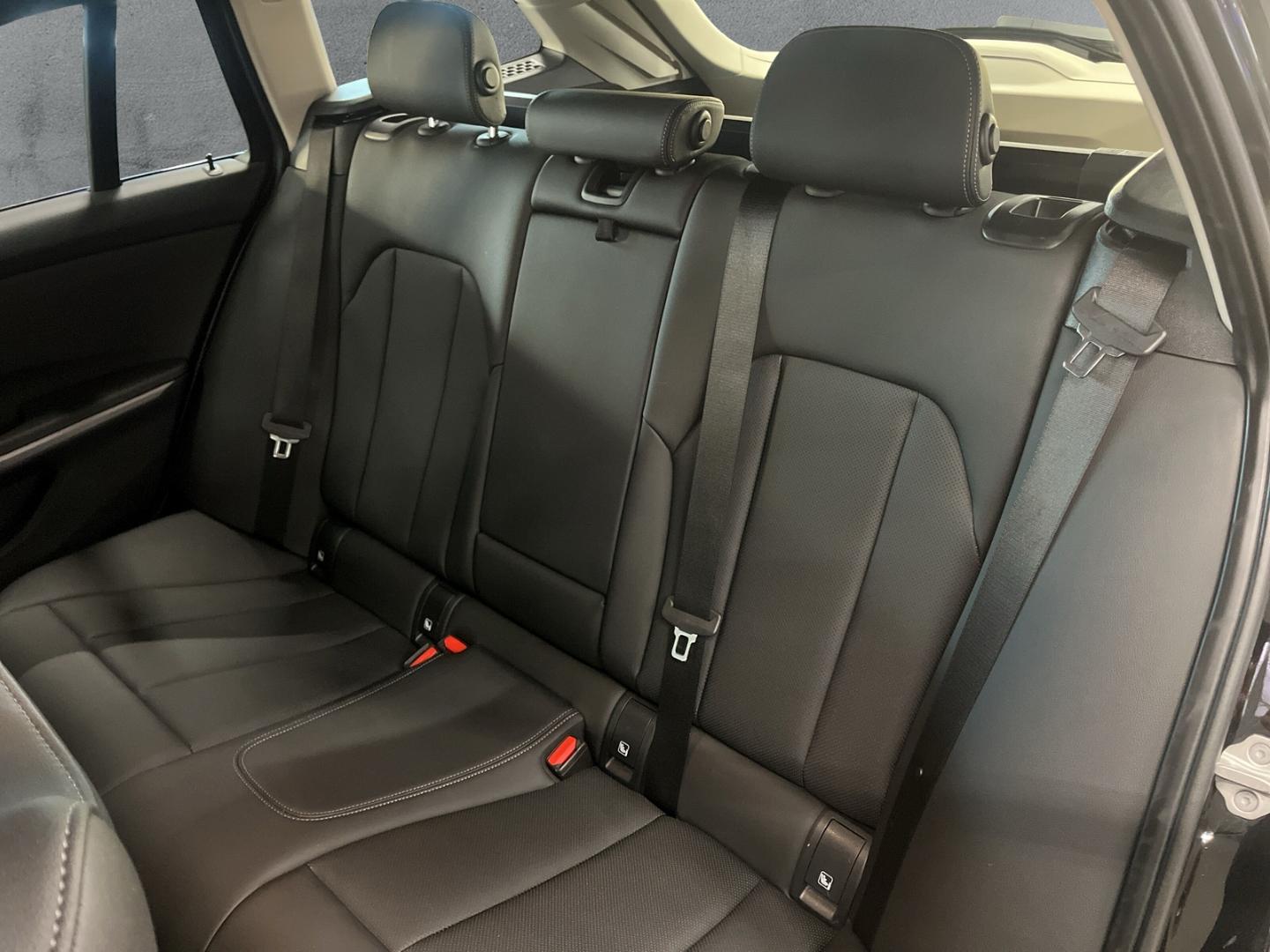 BMW 318 318i Touring