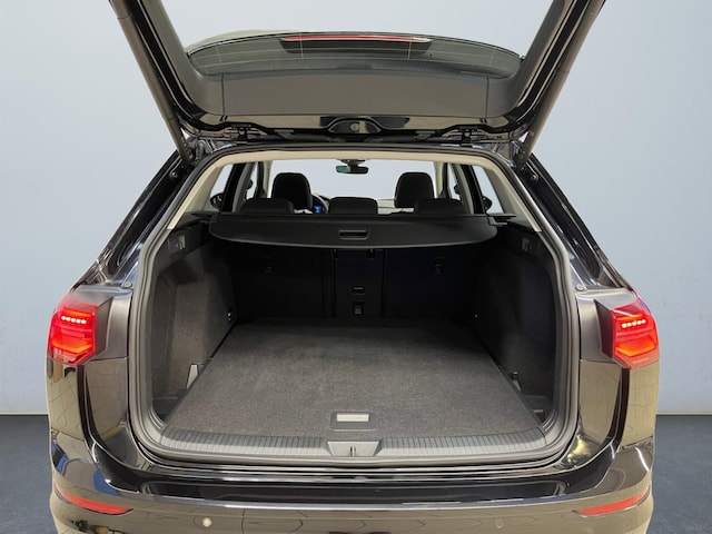 Volkswagen Golf 1.5 TSI Golf VIII Variant