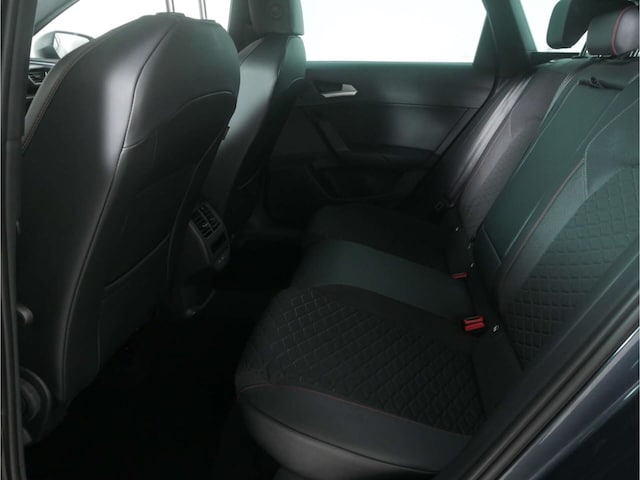 Seat Leon 1.5 eTSI FR-lijn Sportstourer