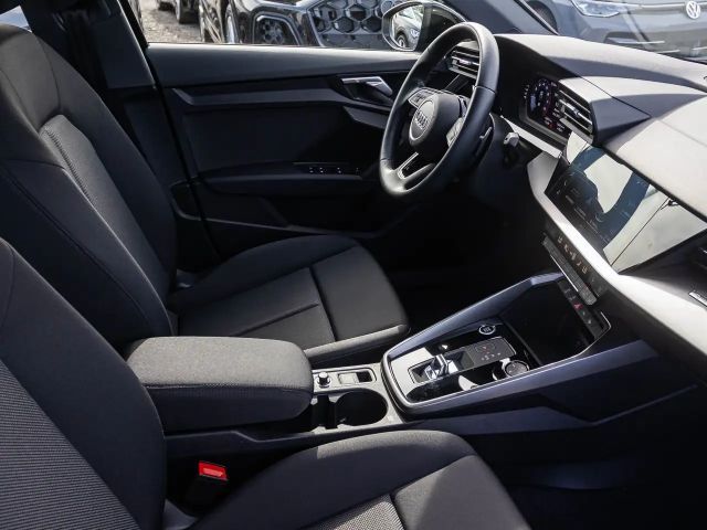 Audi A3 40 TFSI Quattro S-Tronic Sedan