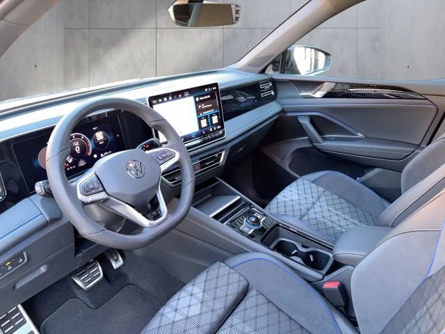 Volkswagen Tiguan DSG Sport