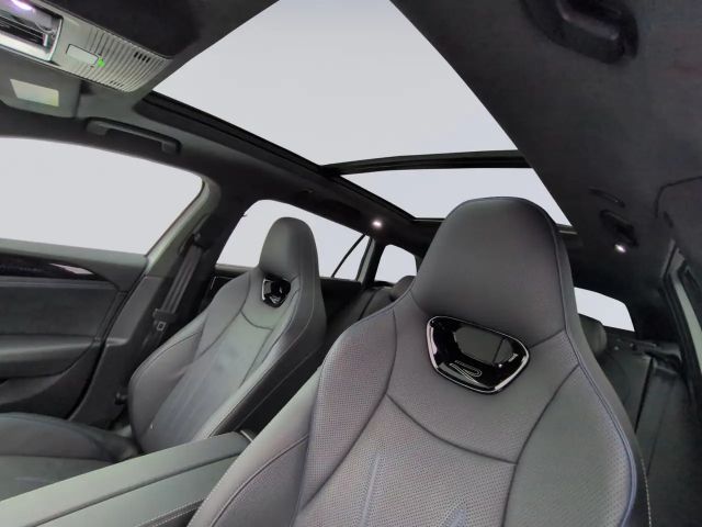 Volkswagen Passat 2.0 TDI 4Motion R-Line