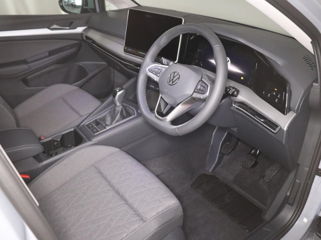 Volkswagen Golf 1.5TSI Rechtslenker 289,-ohne Anzahlung Navi ACC Kamera