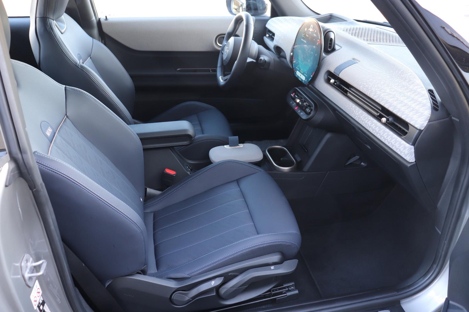 MINI Cooper Favoured John Cooper Works