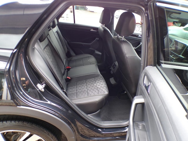 Volkswagen T-Roc 1.5 TSI DSG R-Line