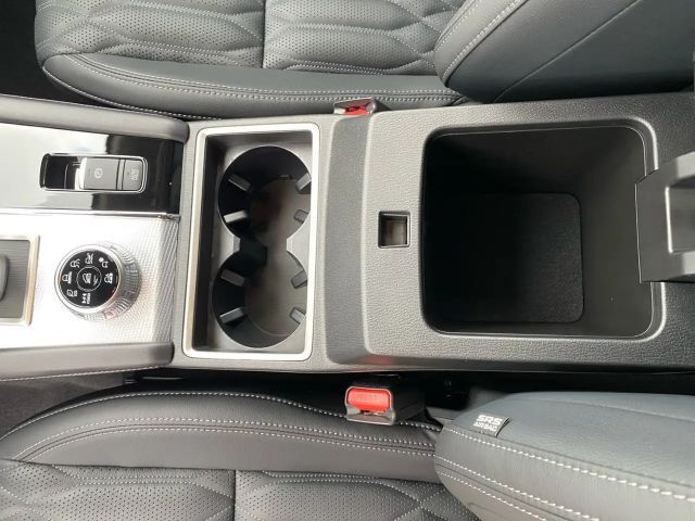 Mitsubishi Outlander Top 2.4 Automatik ACC PDC FLA STH LED