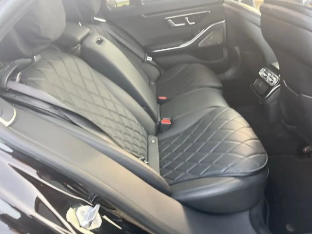 Mercedes-Benz S 400 S 400 d Sedan