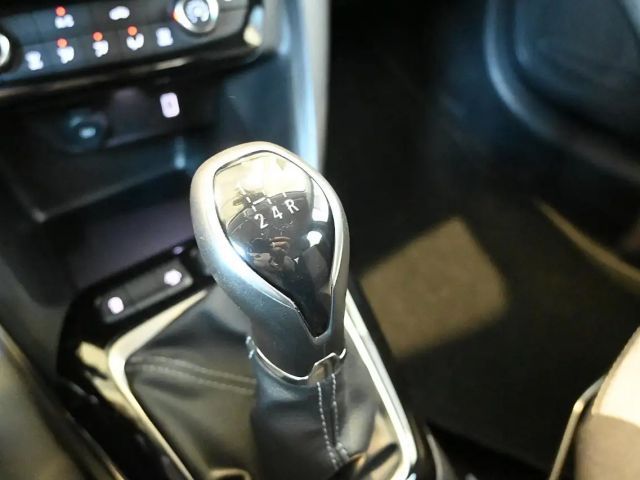 Opel Corsa 1,2 Euro 6.4 , Sitz+Lenkradheizung,LED,R-Kamera...