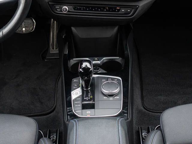 BMW 118 118i M-Sport Sedan