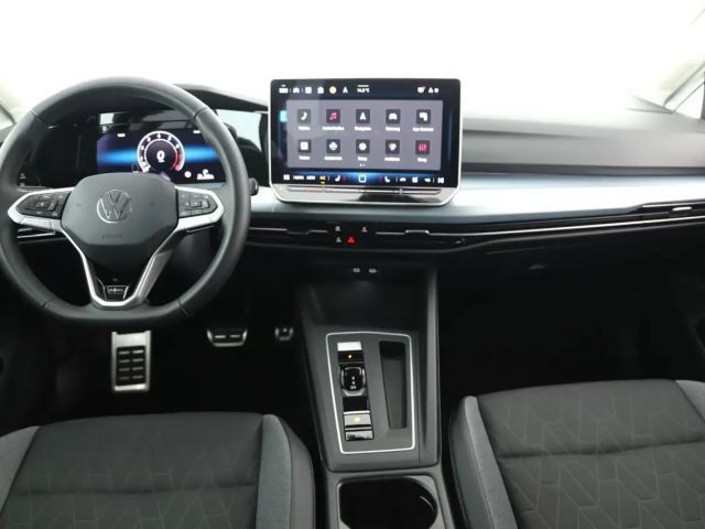 Volkswagen Golf 1.5 eTSI DSG Golf VIII