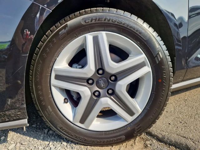 Ford Focus Cool & Connect EcoBoost Wagon