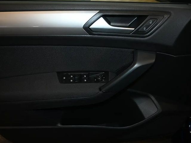Volkswagen Touran BMT Comfortline DSG