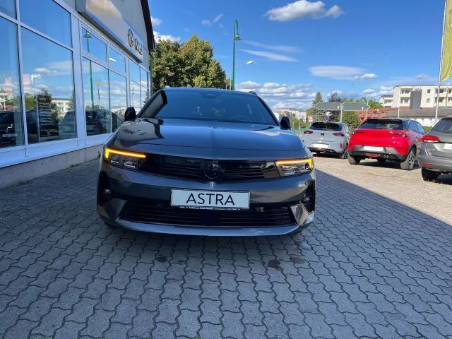 Opel Astra GS-Line Grand Sport