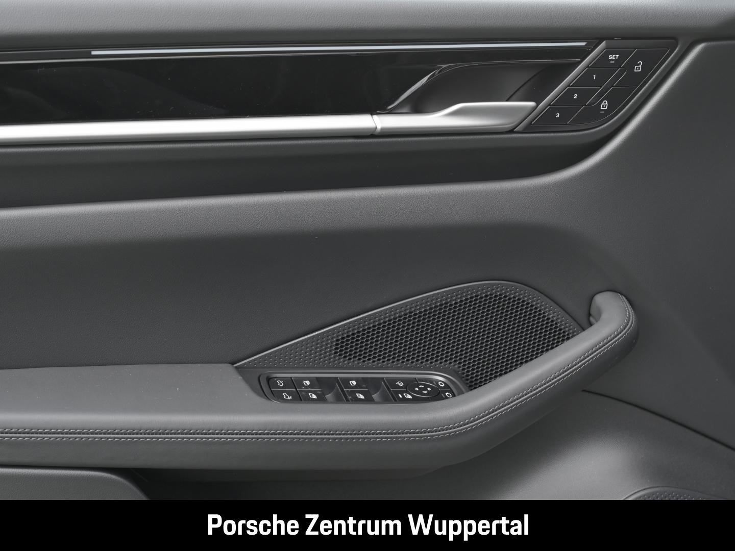 Porsche Macan LED-Matrix Abstandstempomat Luftfederung