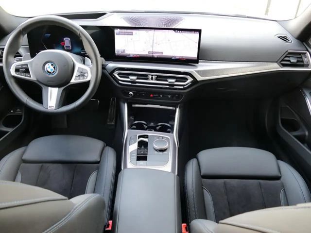 BMW 330 330e M-Sport Touring