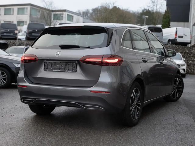 Mercedes-Benz B 180 Progressive