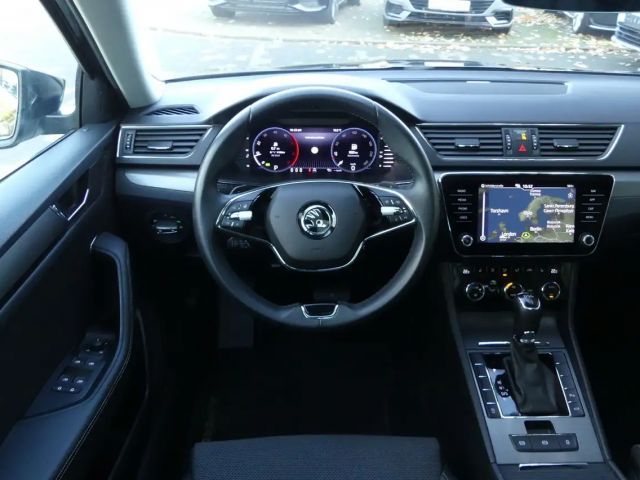 Skoda Superb 2.0 TDI Style Style