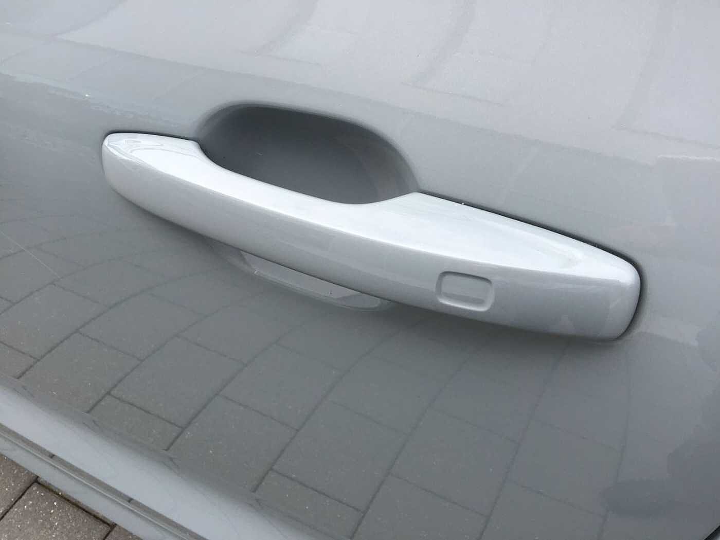 Volvo XC60 Dark Plus