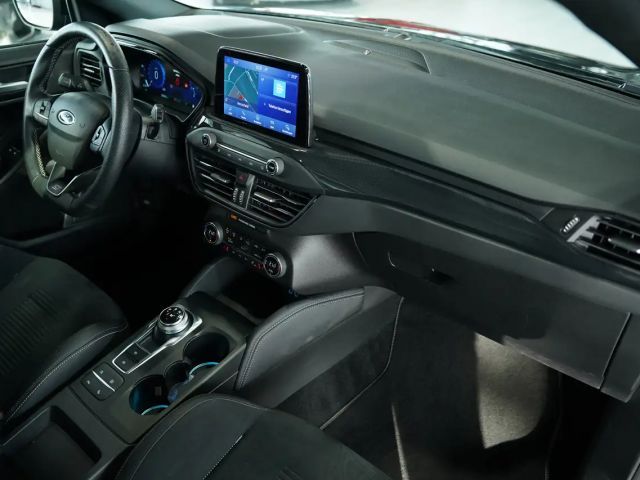 Ford Focus EcoBoost ST Line