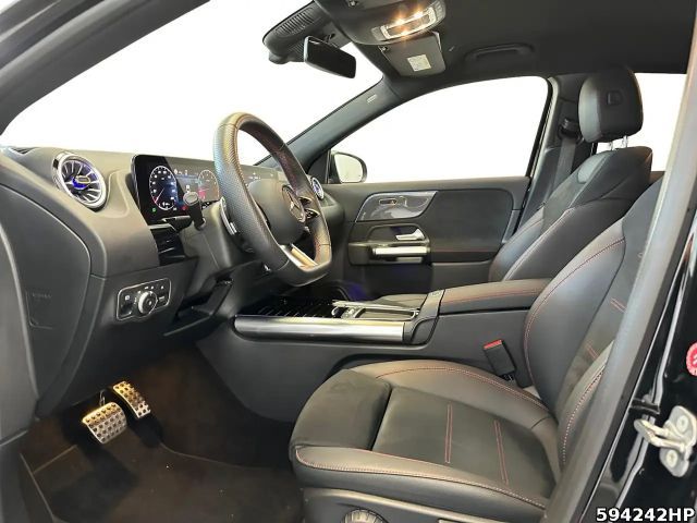 Mercedes-Benz GLA 180 AMG Line