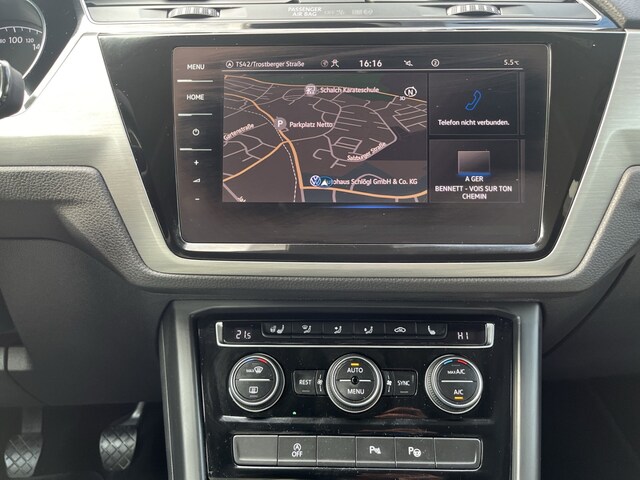 Volkswagen Touran 2.0 TDI Comfortline Navi LED Kurvenlicht Sperrdiff. ACC 3-Zonen-Klimaautom.