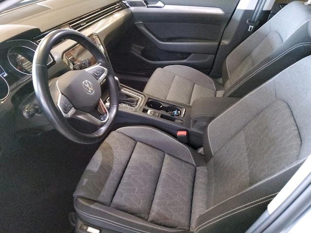 Volkswagen Passat 1.5 TSI Business DSG Variant