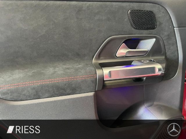 Mercedes-Benz GLB 200 4MATIC GLB 200 d