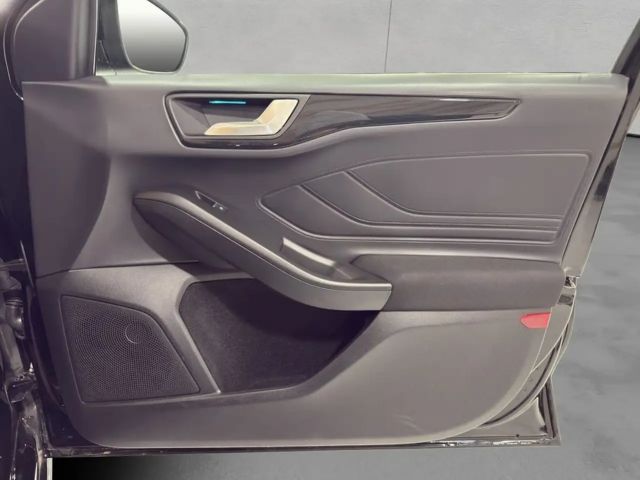 Ford Focus ST Line Wagon