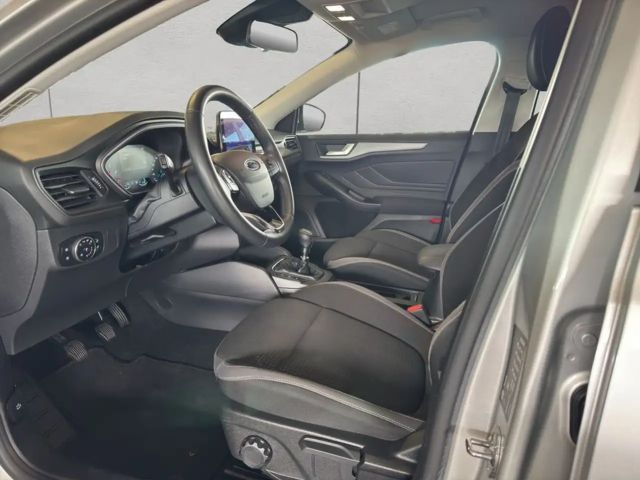 Ford Focus Cool & Connect EcoBoost Wagon