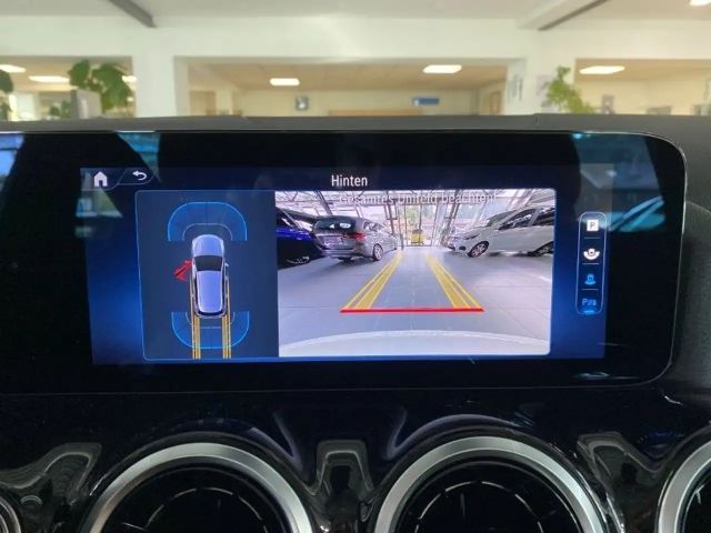 Mercedes-Benz B 200 Progressive Sedan