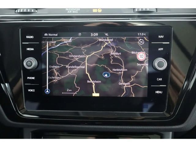 Volkswagen Touran 1.5 TSI DSG Highline Style