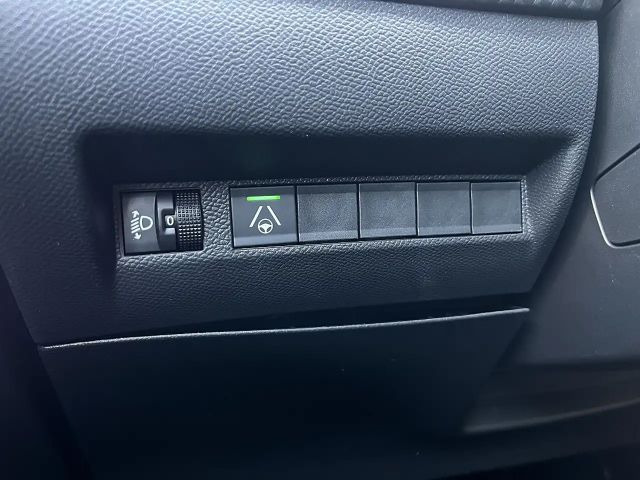 Peugeot E-208 Allure Pack Hybrid