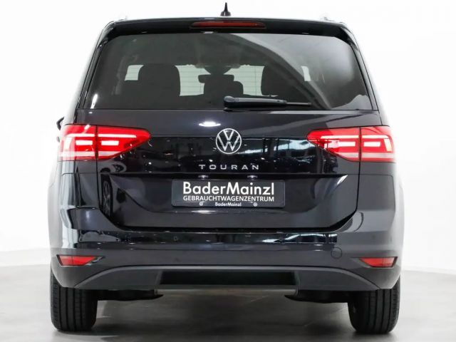 Volkswagen Touran 1.5 TSI DSG