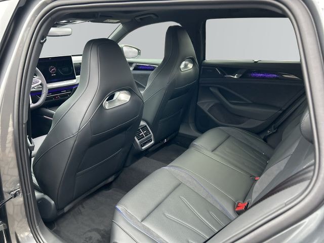 Volkswagen Passat 2.0 TDI R-Line Variant