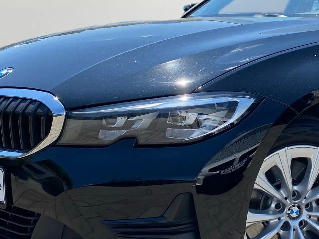 BMW 320 320e Touring xDrive