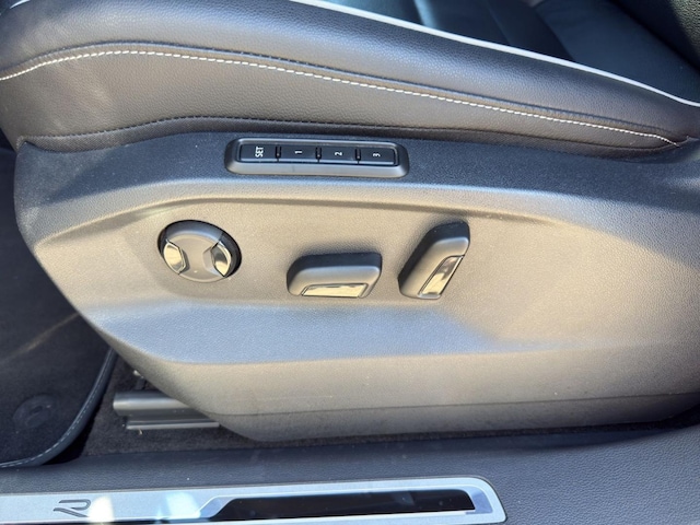 Volkswagen Tiguan 2.0 TDI 4Motion R-Line Sound