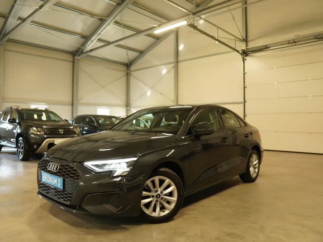 Audi A3 30 TDI Sedan