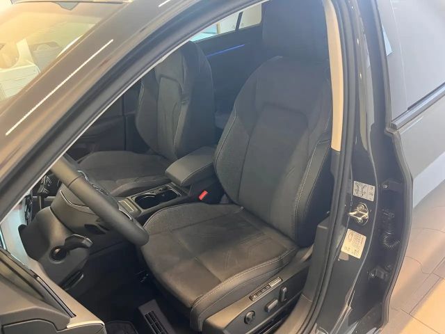 Volkswagen Golf DSG Life Variant