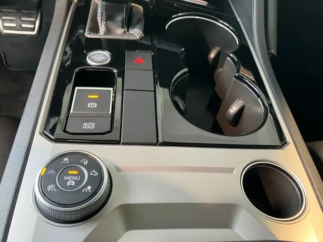 Volkswagen Touareg 4Motion R-Line