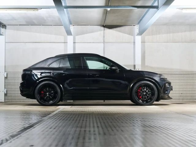 Porsche Macan Turbo