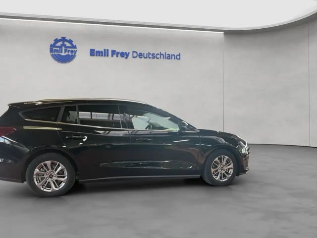 Ford Focus Titanium Wagon