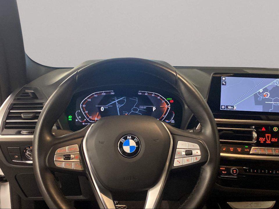 BMW X3 xDrive20i