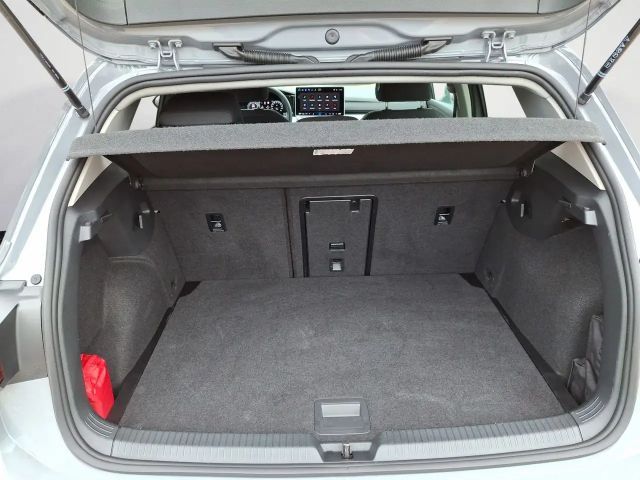 Volkswagen Golf 1.5 TSI Life